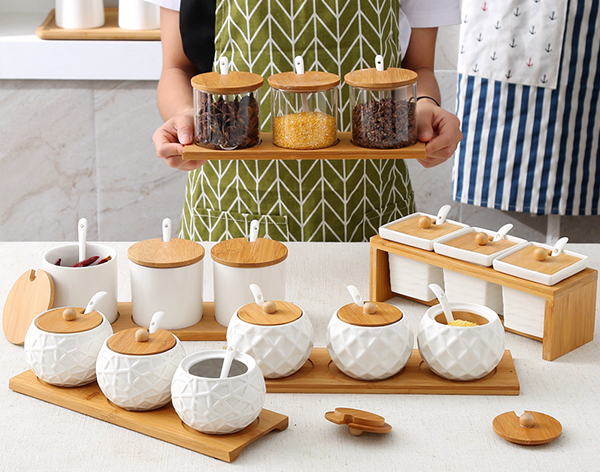 W jaki sposób ceny bambusowych wykałaczek porównują się do plastikowych?